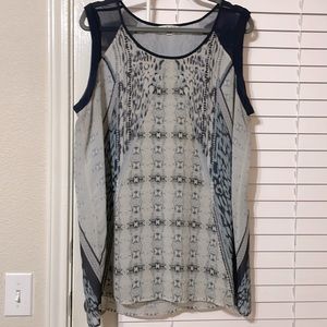 Sleeveless Blouse XL